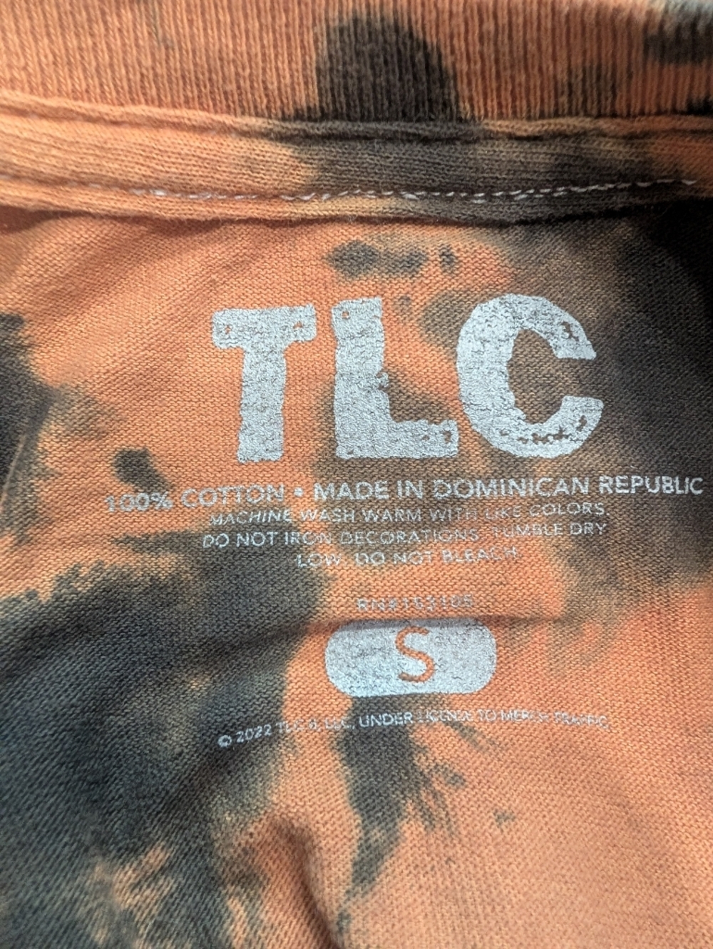 TLC 1992 Bleach Tie-Dye Graphic Band Tee Small - Picture 5 of 5